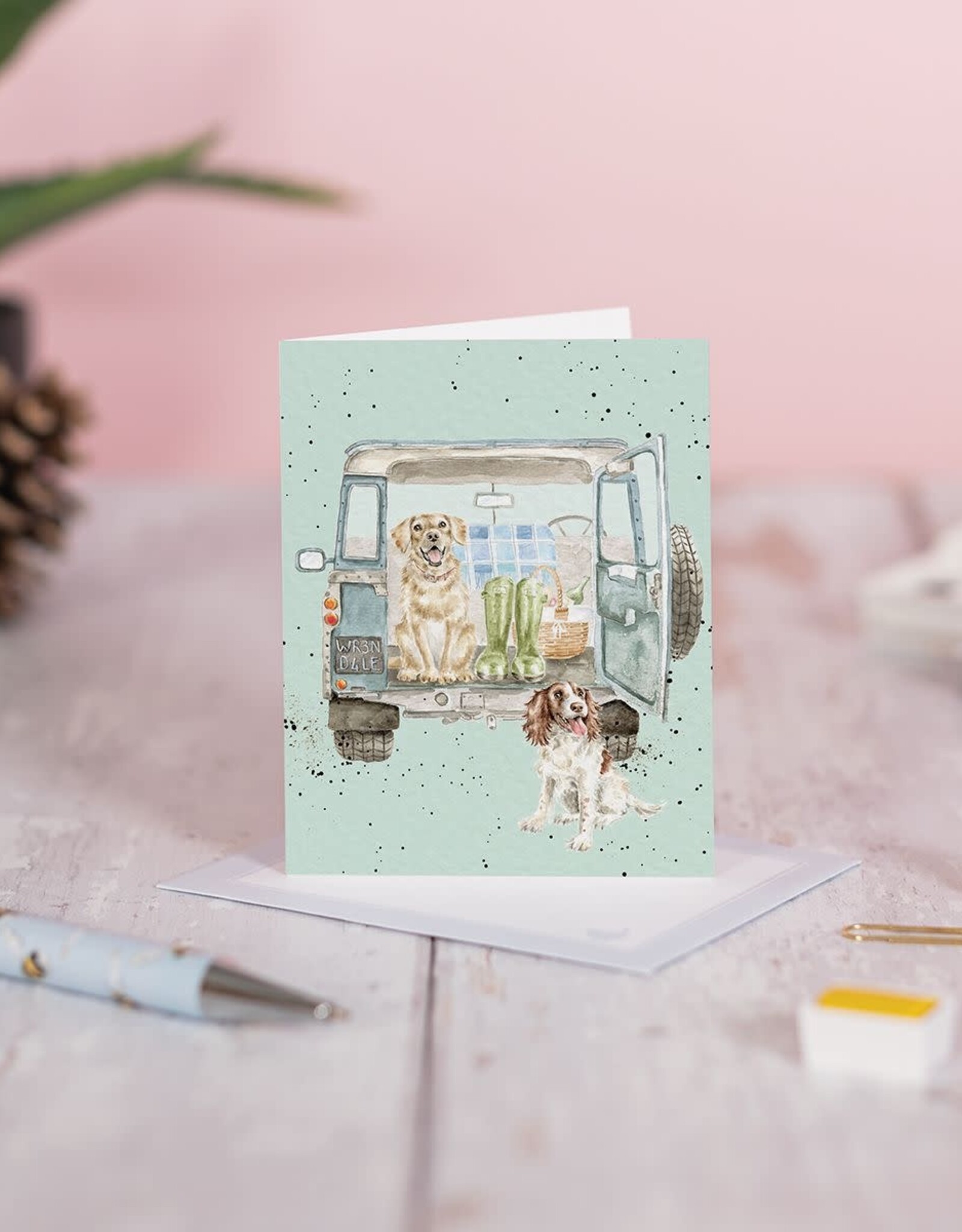 Wrendale Design Card - Paws for a Picnic Gift Card Enclosure