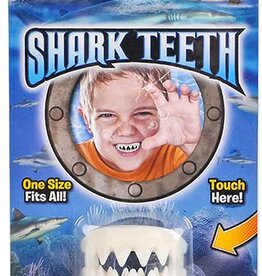Shark Teeth (Wearable)