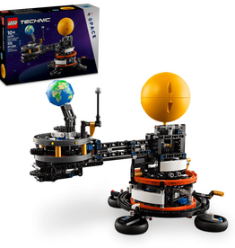 LEGO 42179 Planet Earth and Moon in Orbit