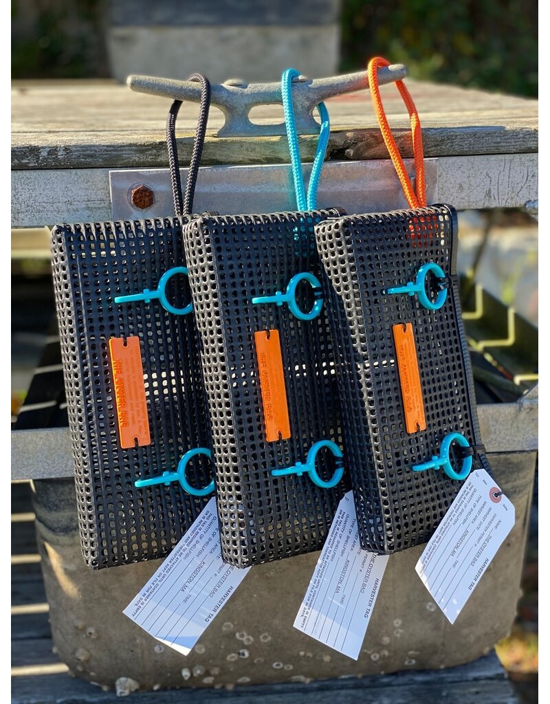 The Clutch Oyster Bag, ass’t.