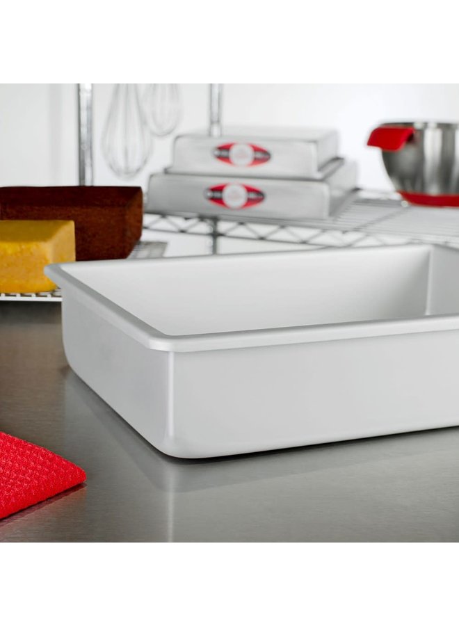 Sheet cake pan 9"x 13"