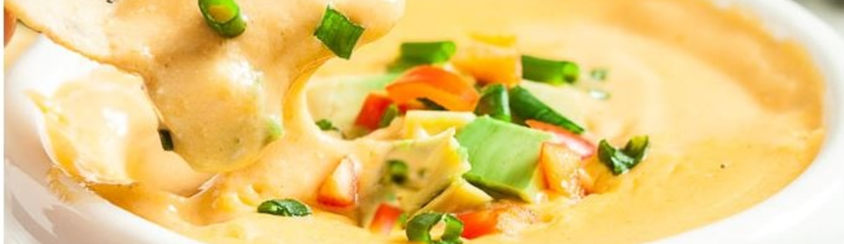 Homemade Nacho Queso Dip