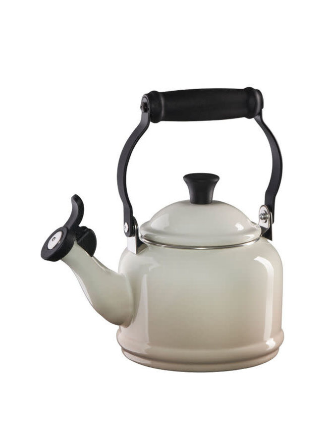 Demi Kettle