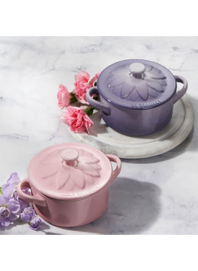 Mini 8oz. Cocotte with Flower Lid
