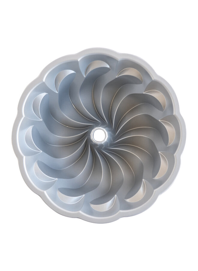 Pirouette Bundt Pan