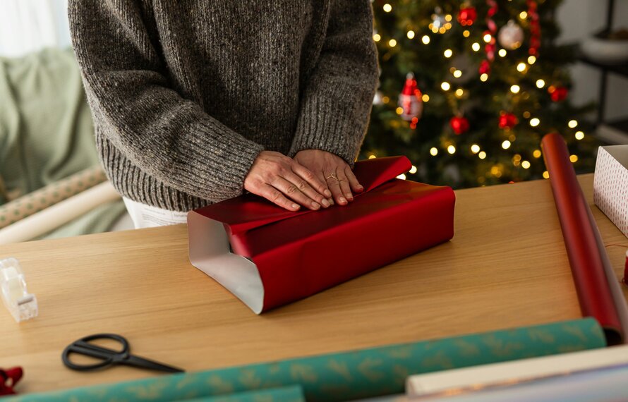 Christmas Wrapping Hacks