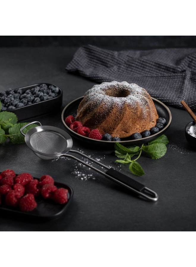 Essential Strainer Small