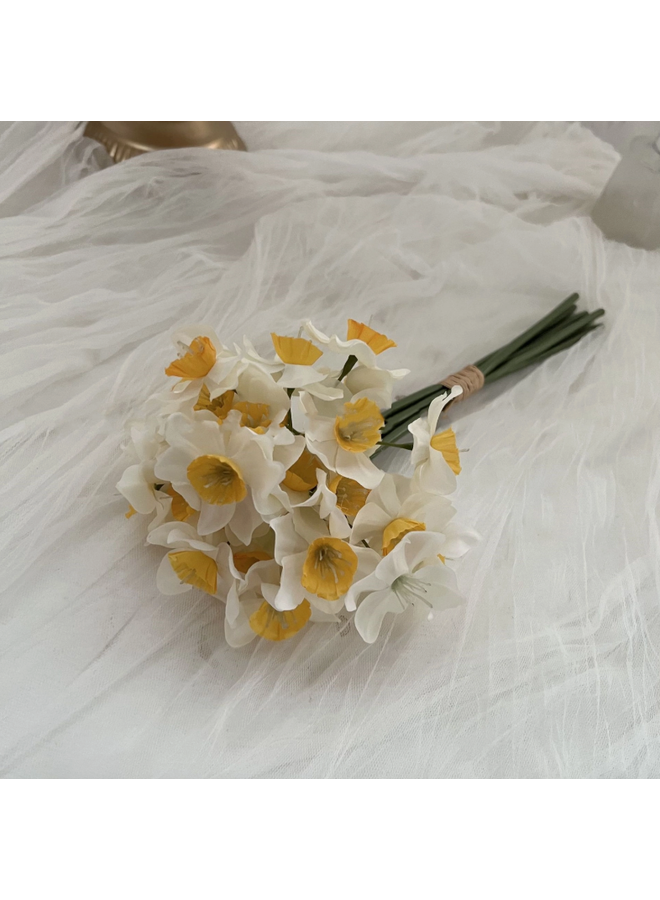 16‘’ Silk Daffodils