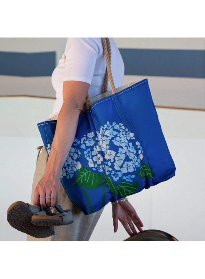Harbor Blue Hydrangea Medium Tote