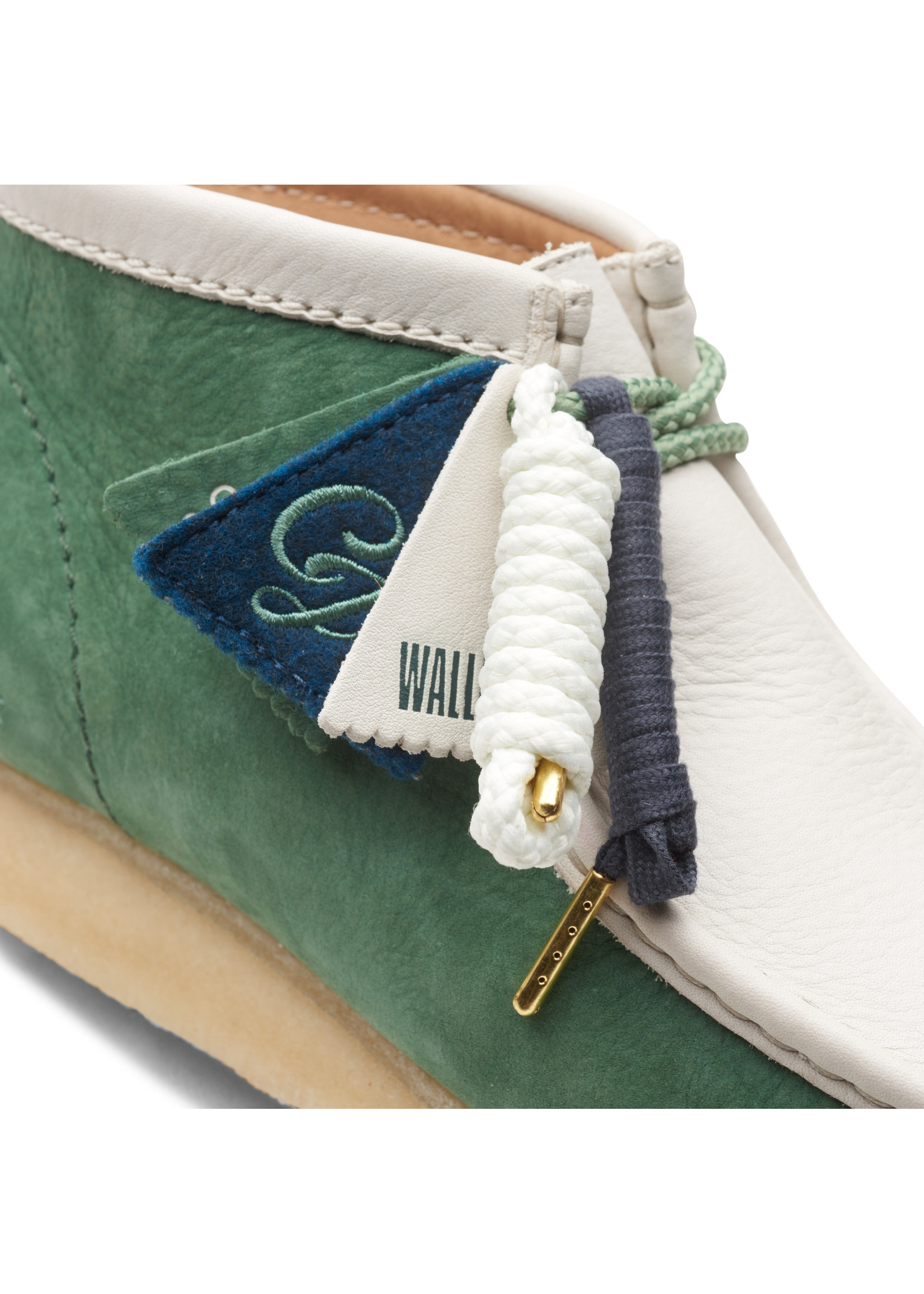 Clarks Men's Originals   WallabeeBt VCY Green Nubuck | 26165078