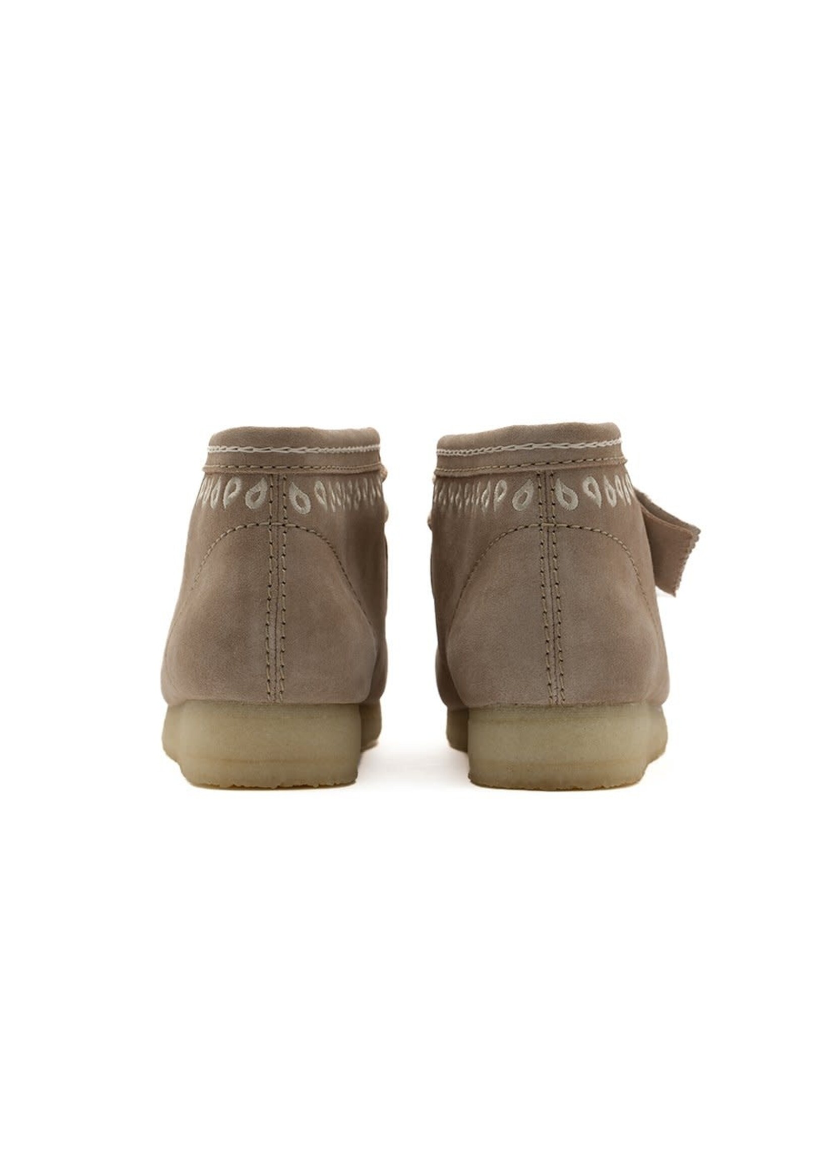 Clarks Mens Wallabee Boot Sand Beige | 26171993