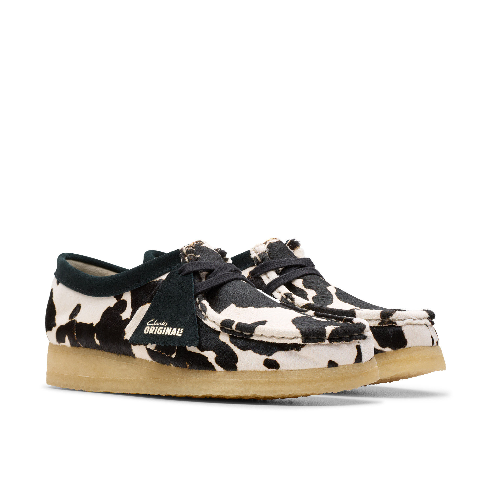靴 071161 CLARKS Wallabee COW PRINT HALRON Clarks Womens Originals Icon Wallabee. Cow Print HairOn