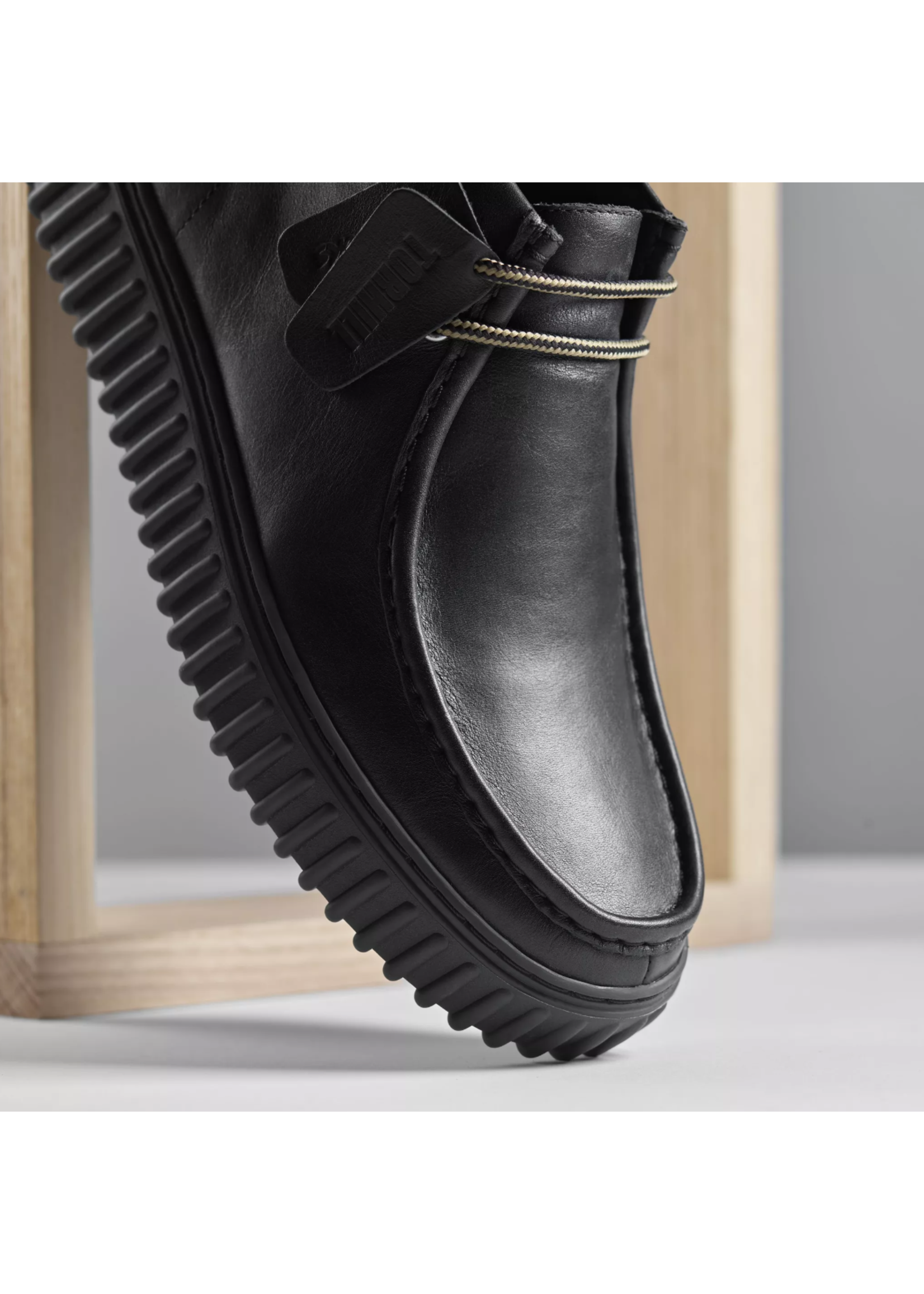 Clarks Torhill Hi Black Leather