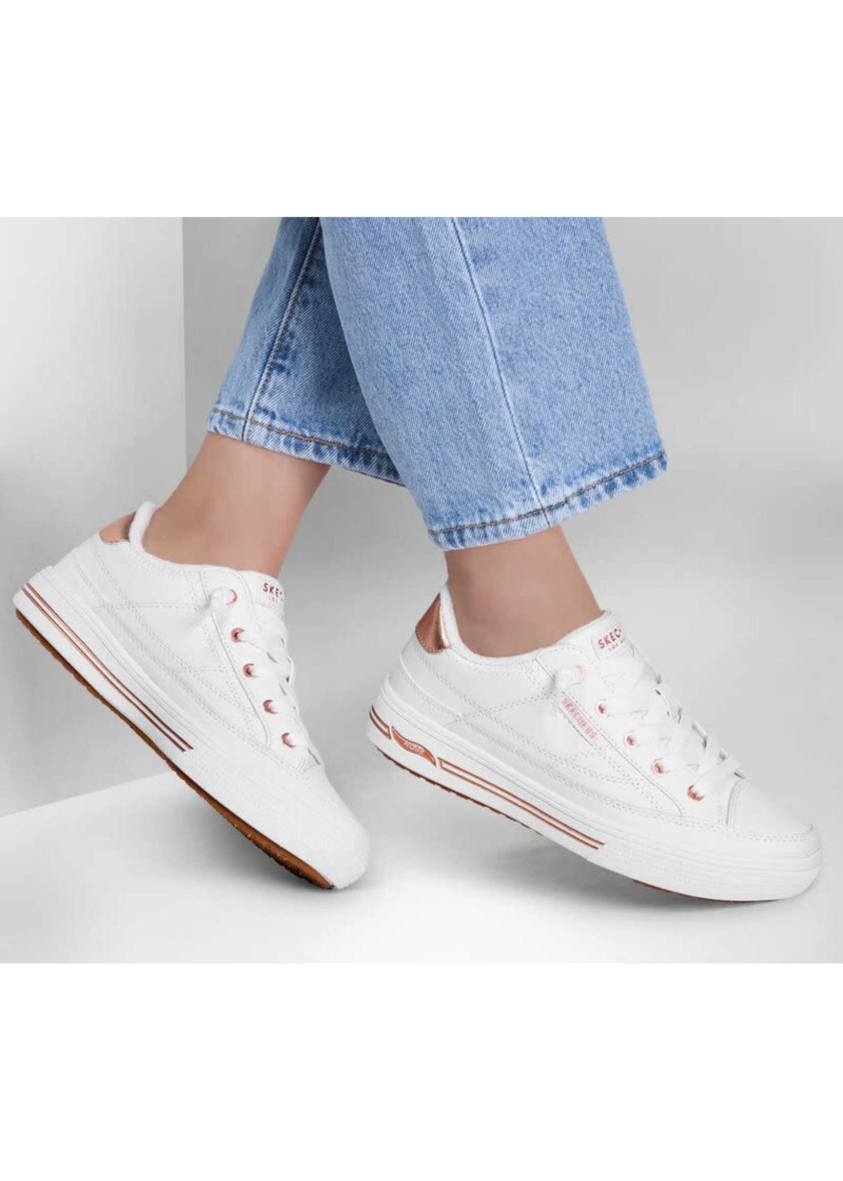 Skechers Women's Premium Leather Arch Fit Arcade - Lead The Way 177214 WHT White