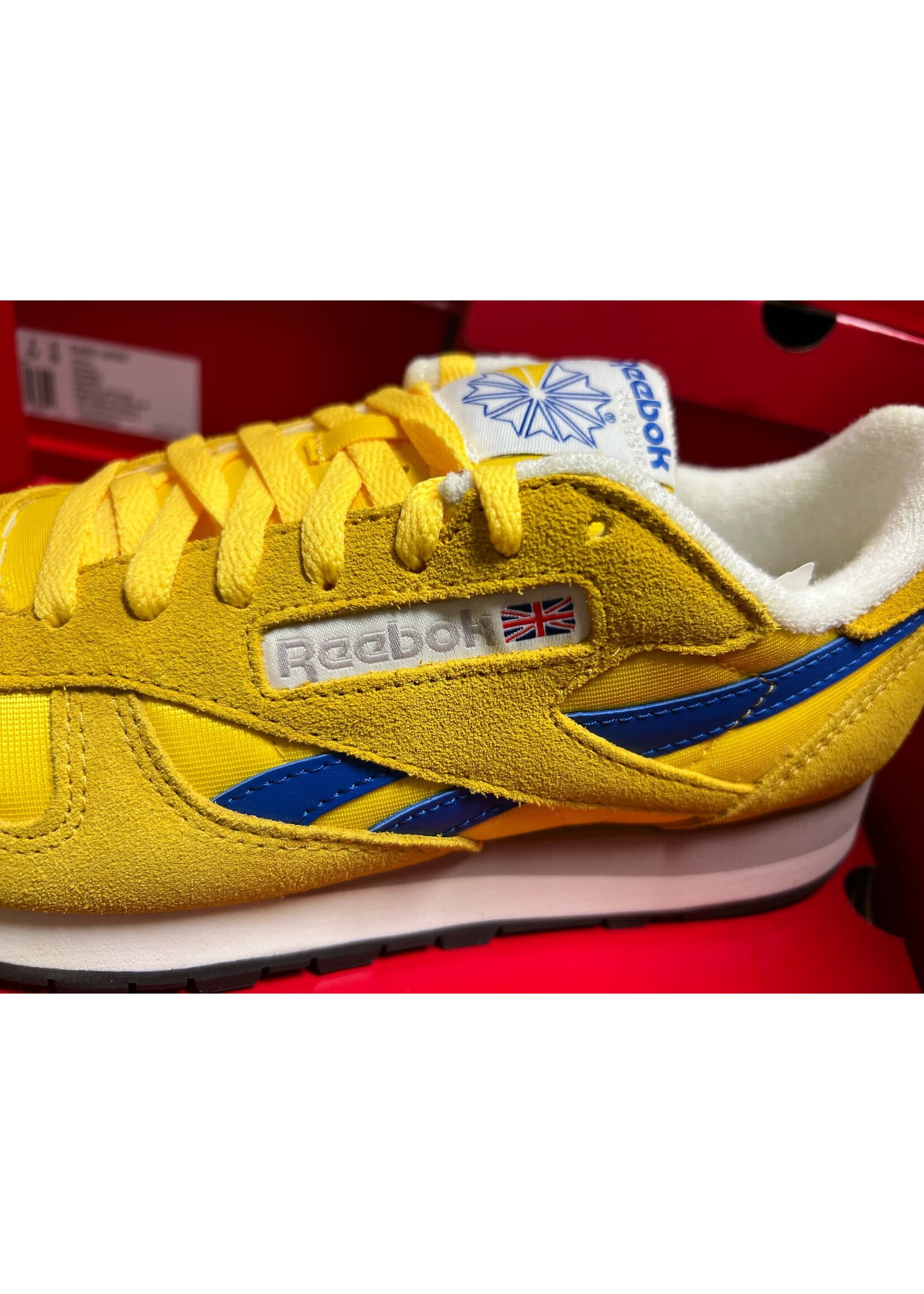 Reebok Men's  British flag Classic Leather - Yellow/Blue/Chalk | Unisex | 100209520