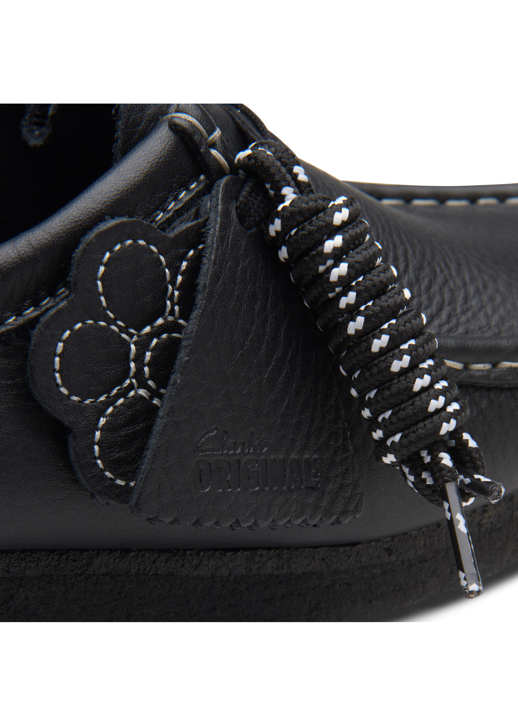 Clarks Women’s Wallabee Black Tumbled Leather Moccasin Shoes – Hand‑Stitched Center‑Seam Moccasin Construction, Tassel Lace‑Up Trim & Signature Crepe Sole (Style 26180679)