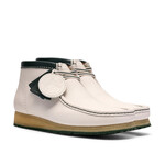 Clarks Men’s Walla Boot RB White Leather Moc Toe Crepe Sole Boots – 26185648