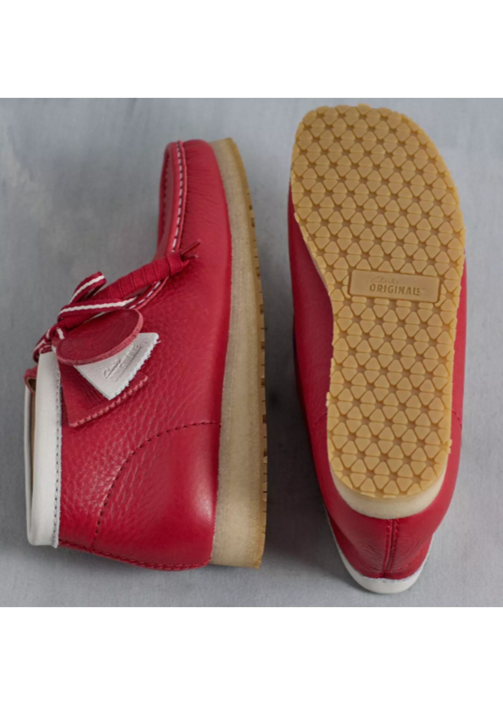 Clarks Men’s Walla Boot RB Red Leather Moc Toe Crepe Sole Boots – Style 26185647