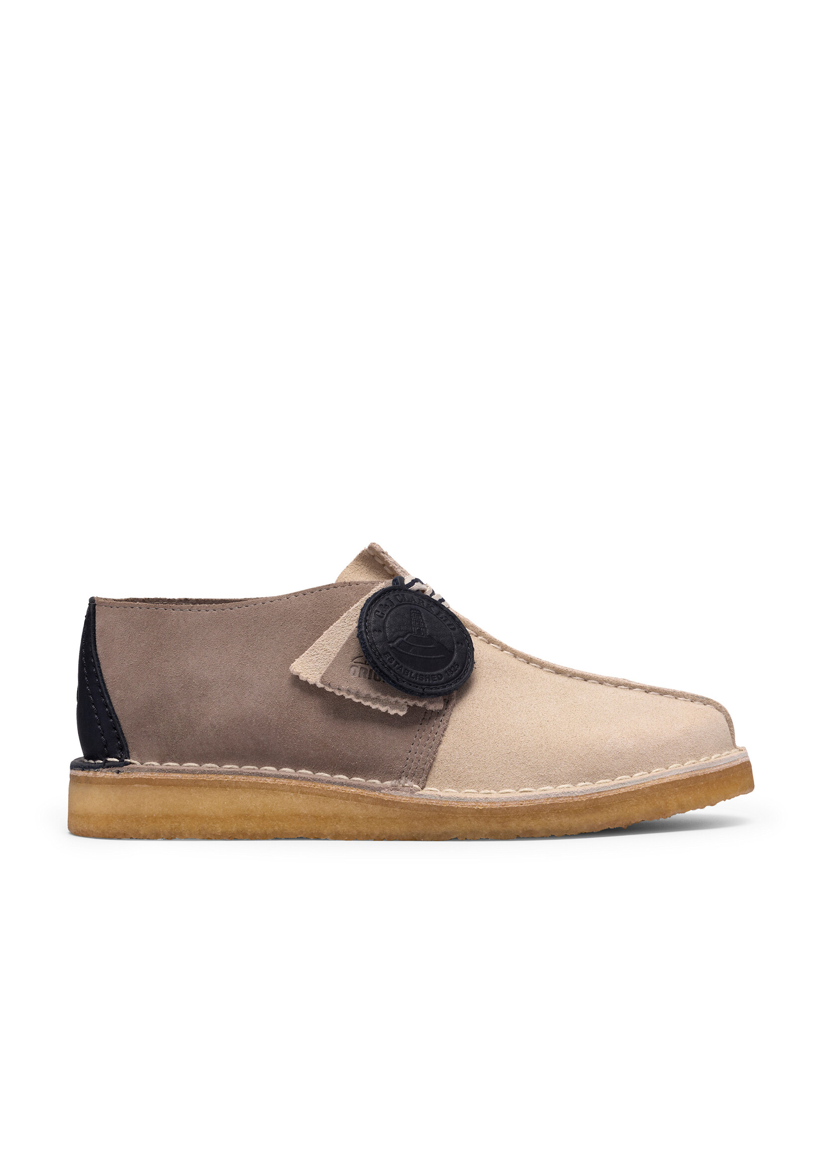 Clarks Originals Men’s Desert Trek Grey Combi Suede Crepe Sole Shoes – 26186740