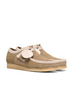 Clarks Originals Men’s Wallabee Maple Beige Stripe Suede Shoes – Natural Crepe Sole, Style 26185672