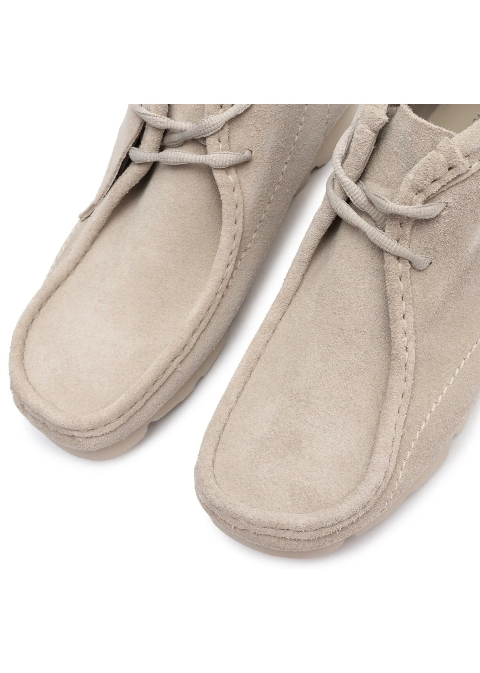 Clarks Men's WALLABEEBT PAF BEIGE SUEDE 26186608