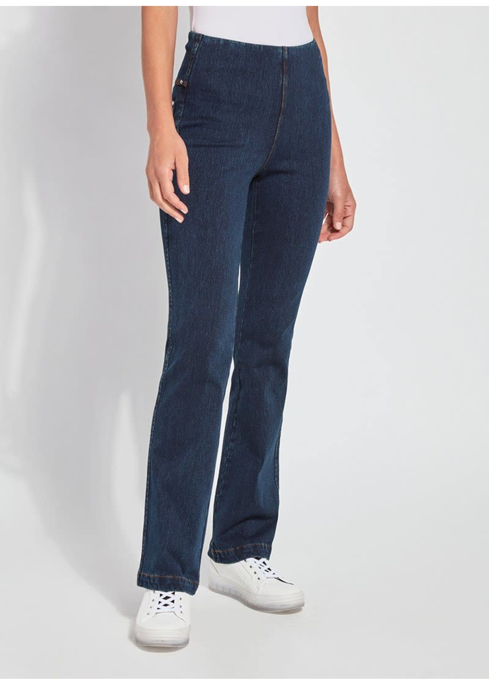 https://cdn.shoplightspeed.com/shops/634355/files/46025764/1652x2313x2/lysse-baby-bootcut-denim-indigo.jpg