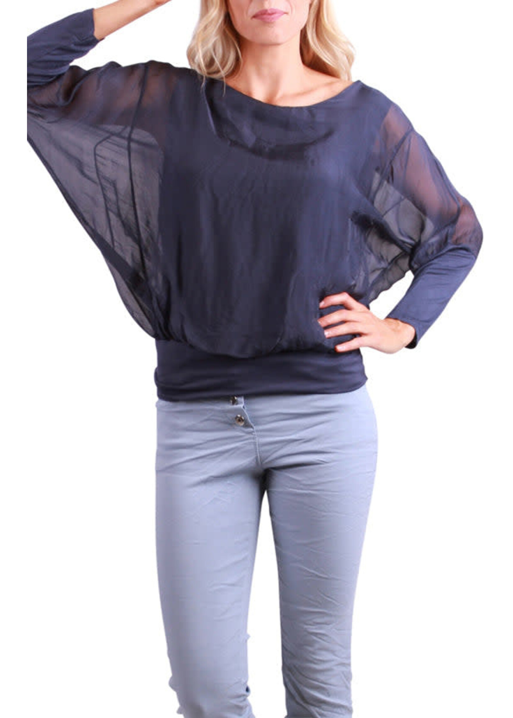 Gigi Moda Silk Blouse w/Bottom Band (Navy) O/S