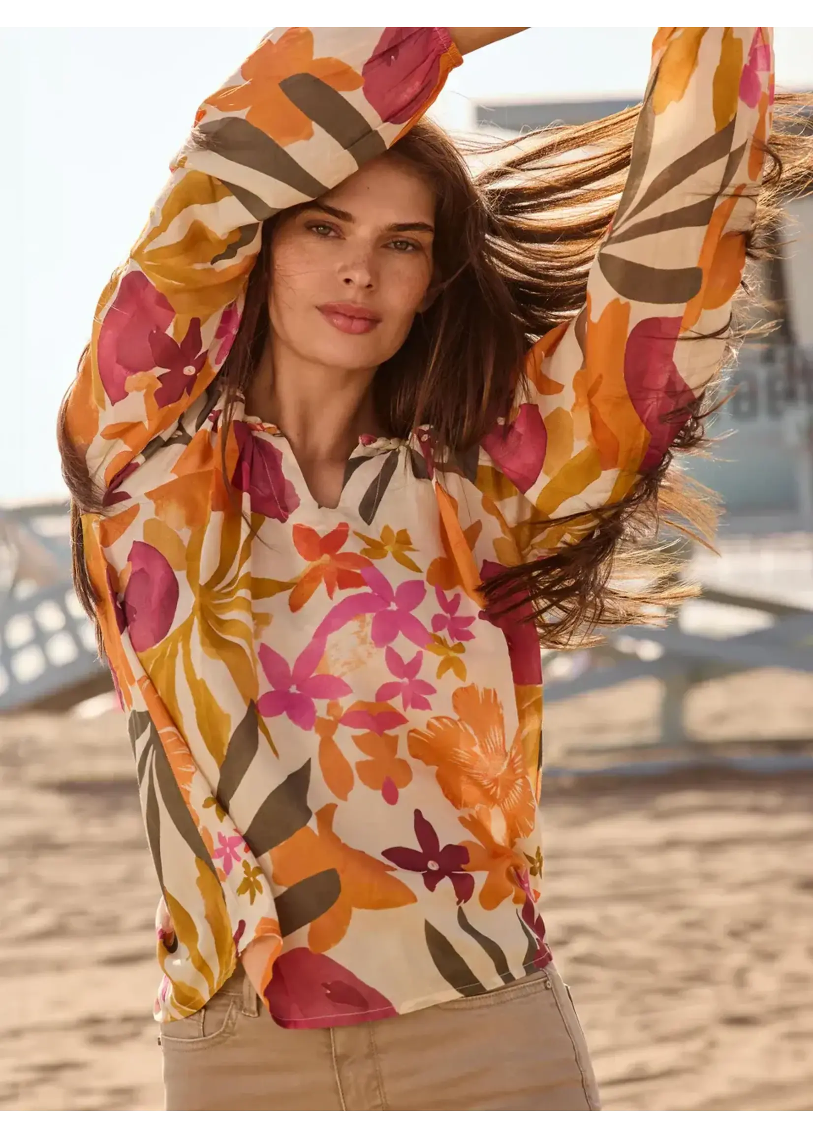 Charlie B Printed Raglan Long Sleeve Blouse (Bouquet)