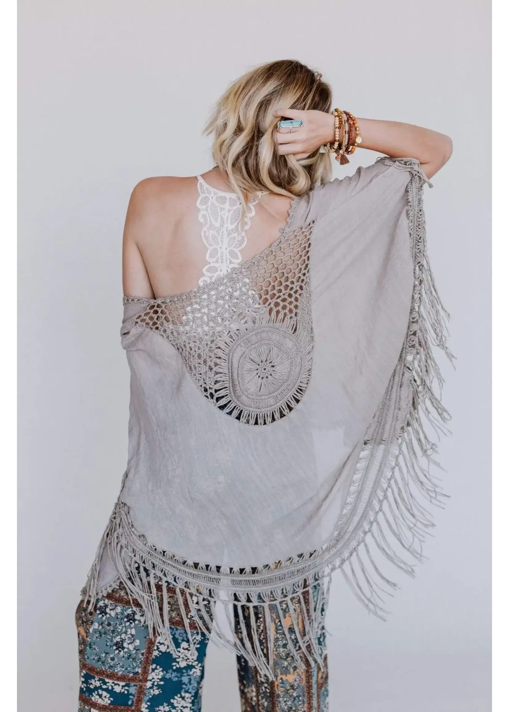 Three Bird Nest Dreamy Macrame Kimono (Mocha) O/S