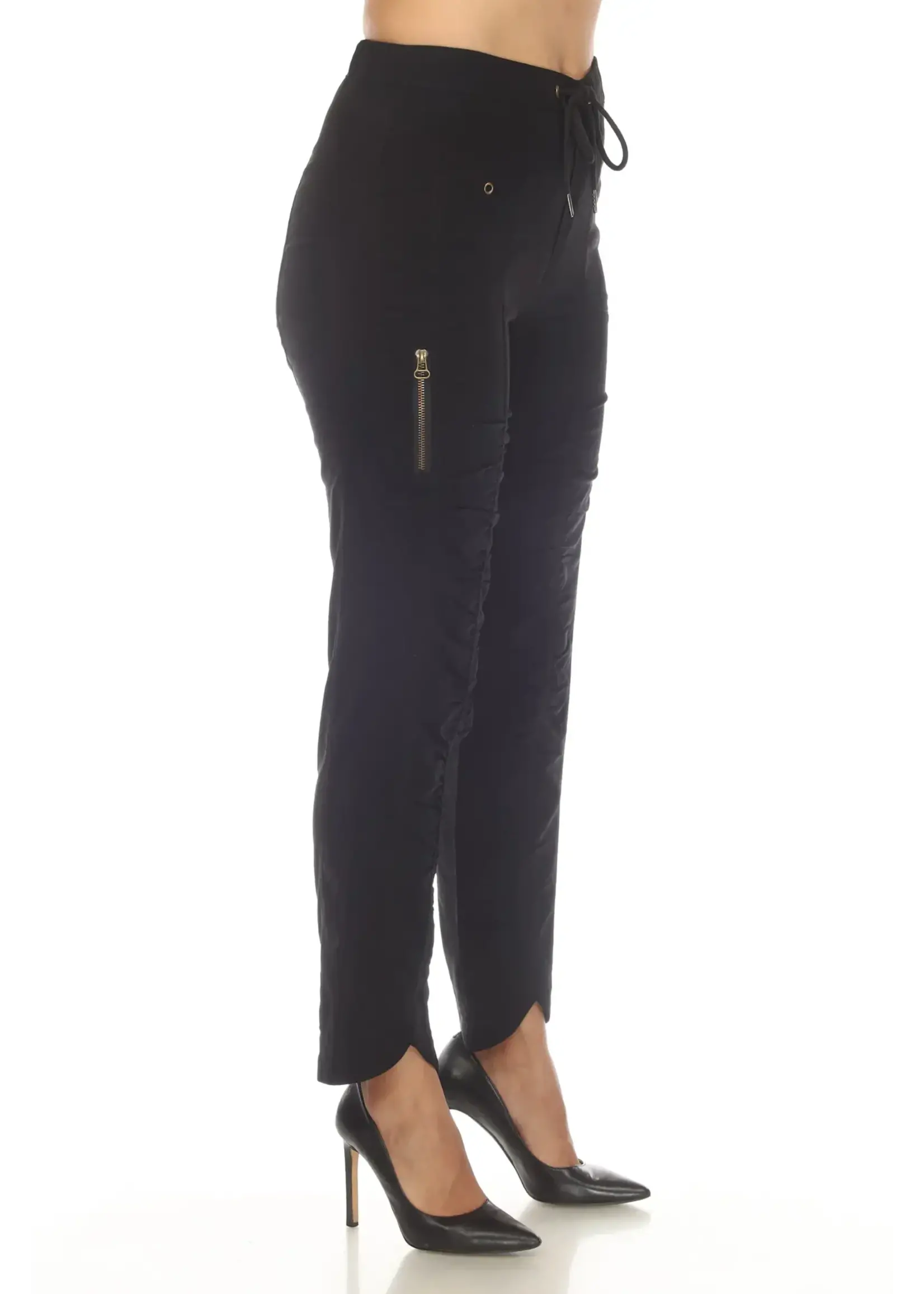 Carine Ruched Scallop Cargo Pant (Black)