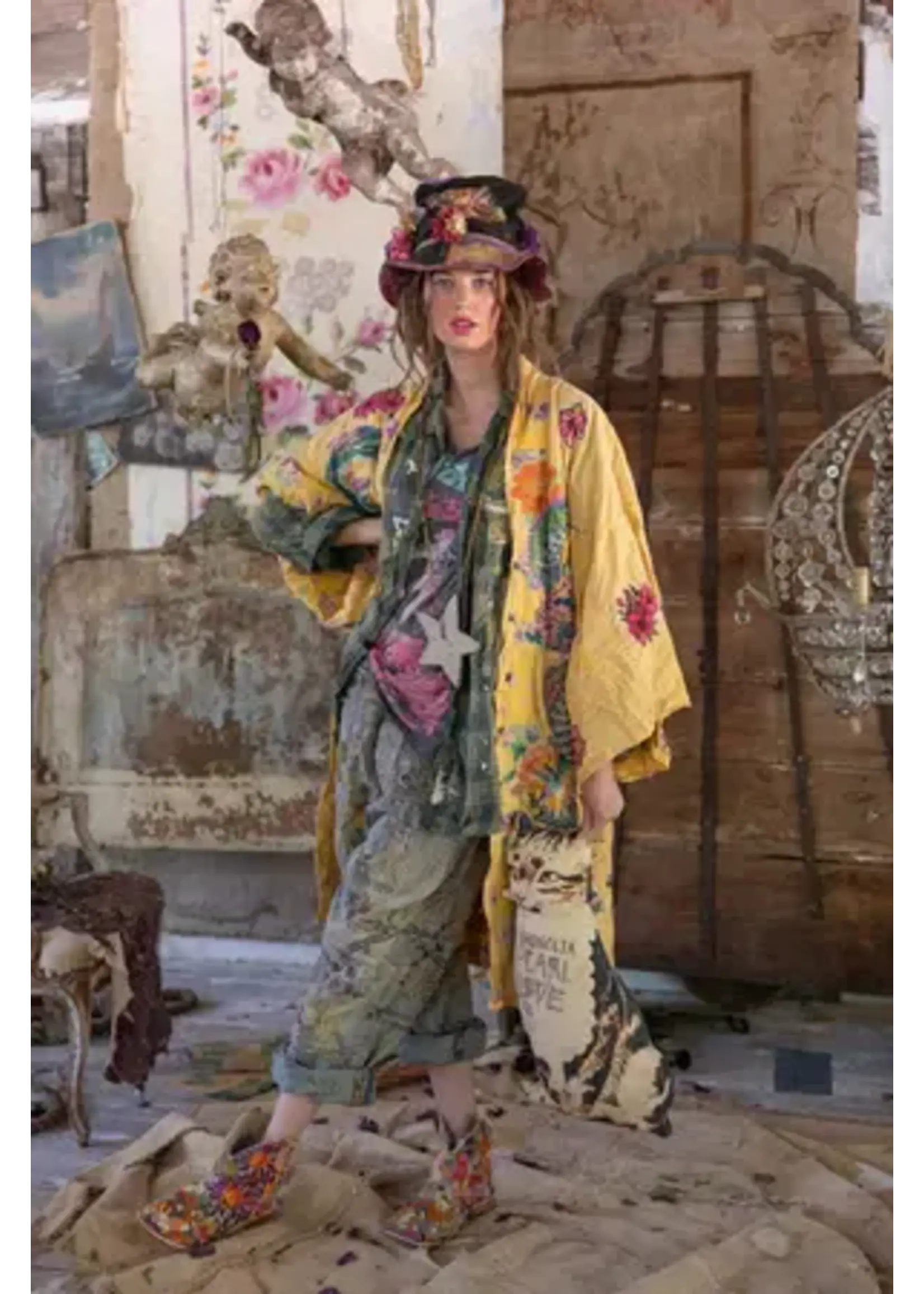 Magnolia Pearl Dragon Roamni Kimono (Self) O/S