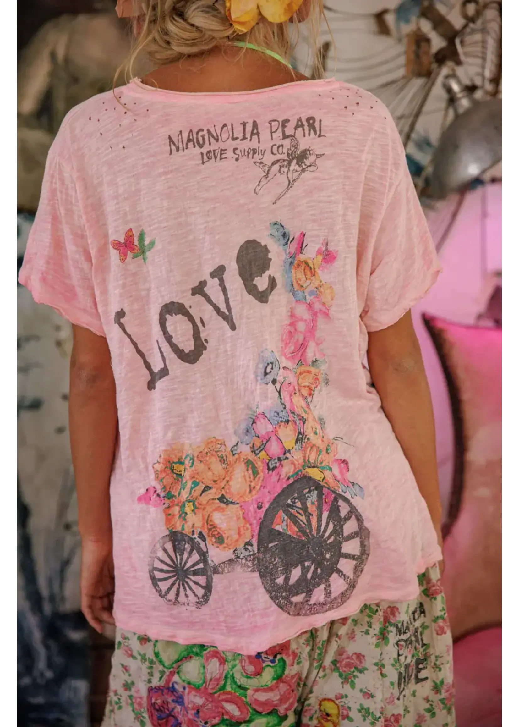 Magnolia Pearl Special Delivery T (Azalea Dip Dye)