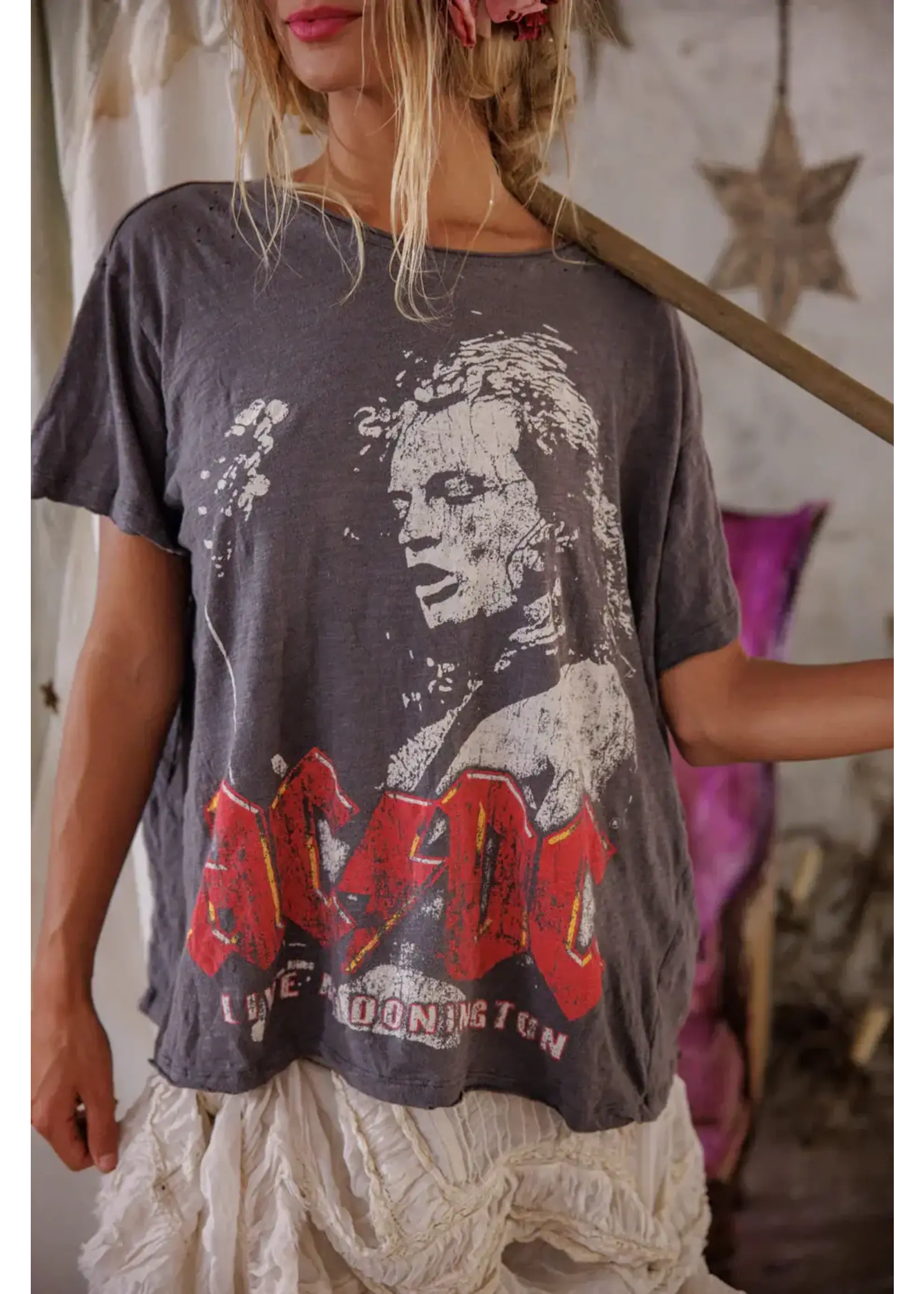 Magnolia Pearl ACDC Live At Donington T (Ozzy)