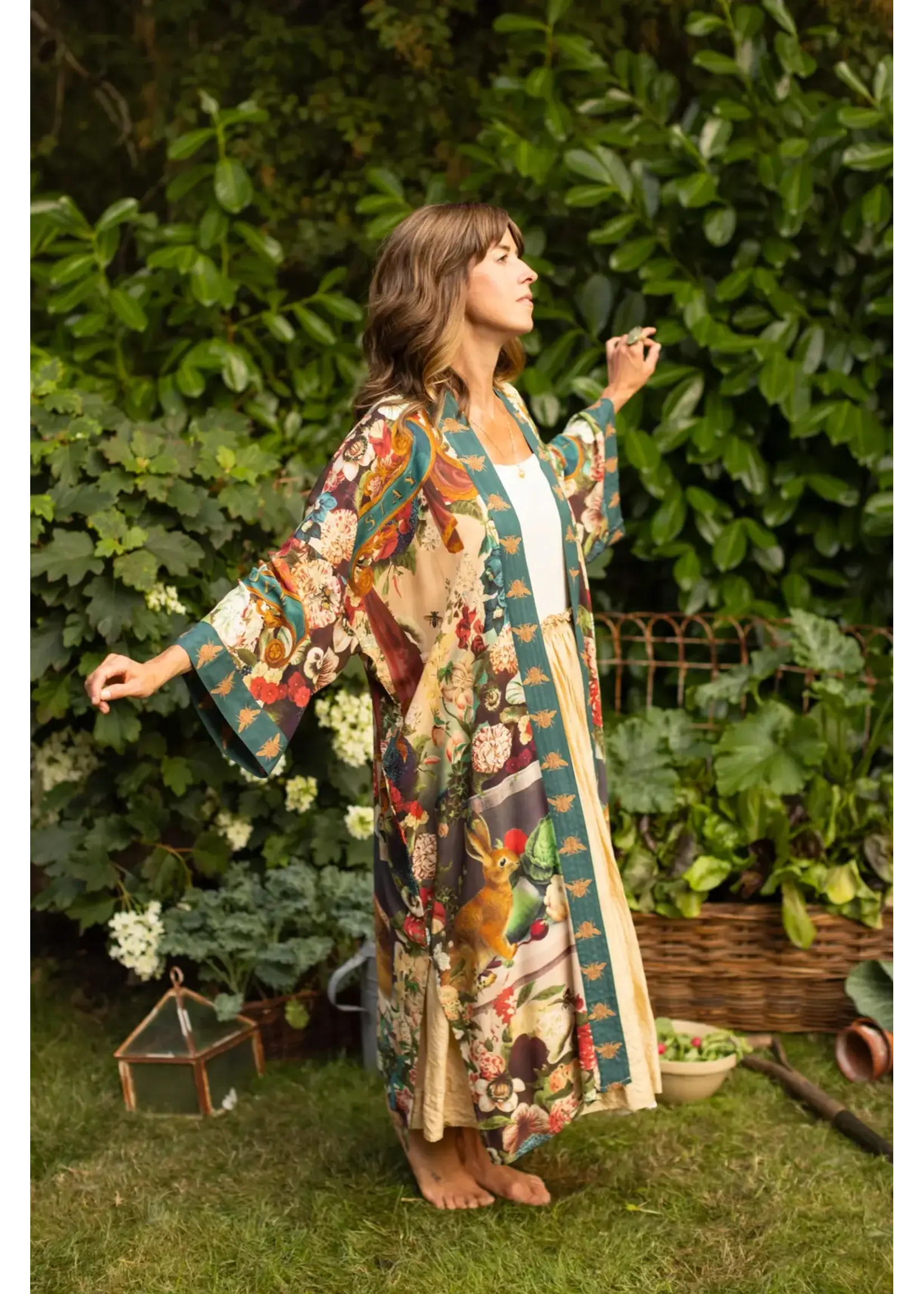 Market  Of Stars Stay Gold Opera Duster w/Rabbits  (O/S)