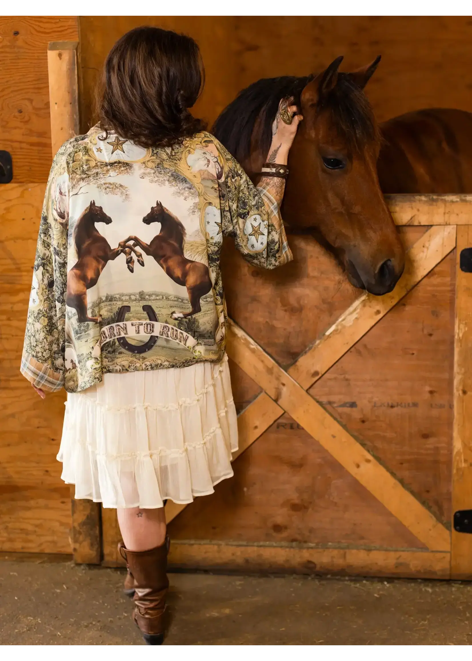 Market  Of Stars Born To Run Pixie Duster W/Horses (O/S)