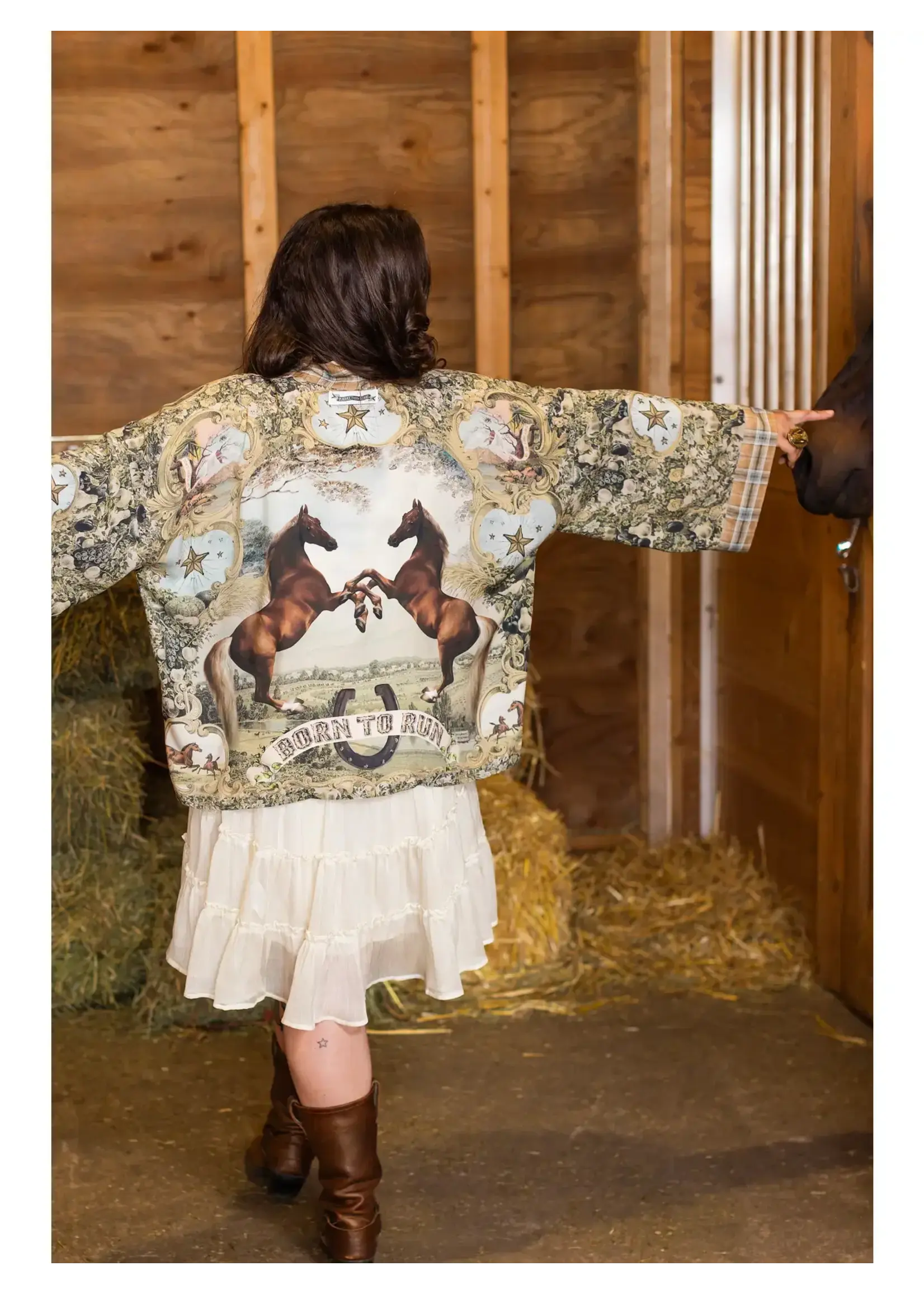 Market  Of Stars Born To Run Pixie Duster W/Horses (O/S)