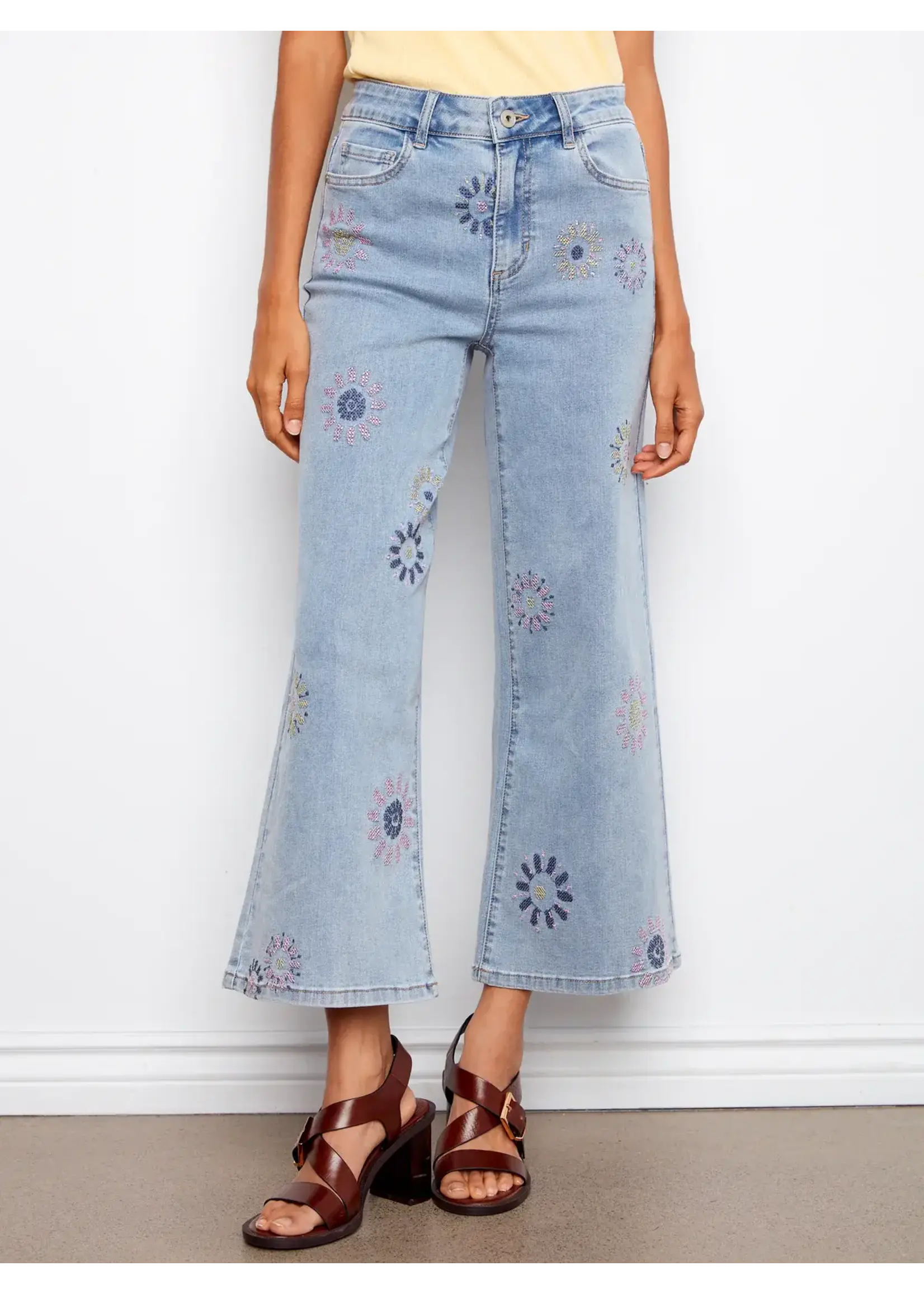 Charlie B Wide Leg Jean W/Flower Emb