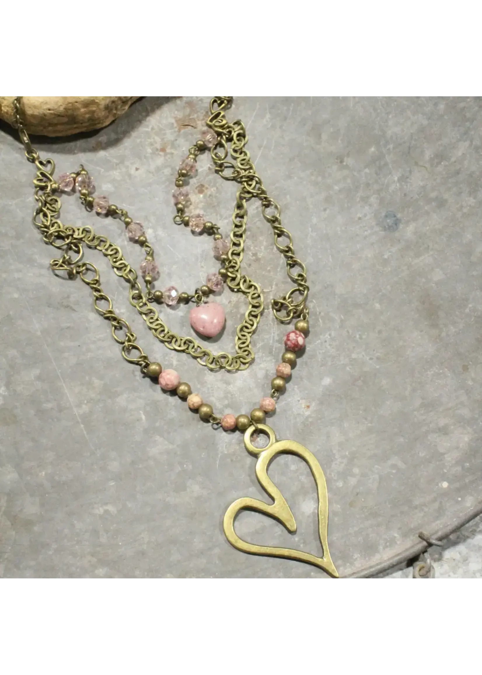 Primitive Peddler Layers Of Love Big Heart Blush Necklace