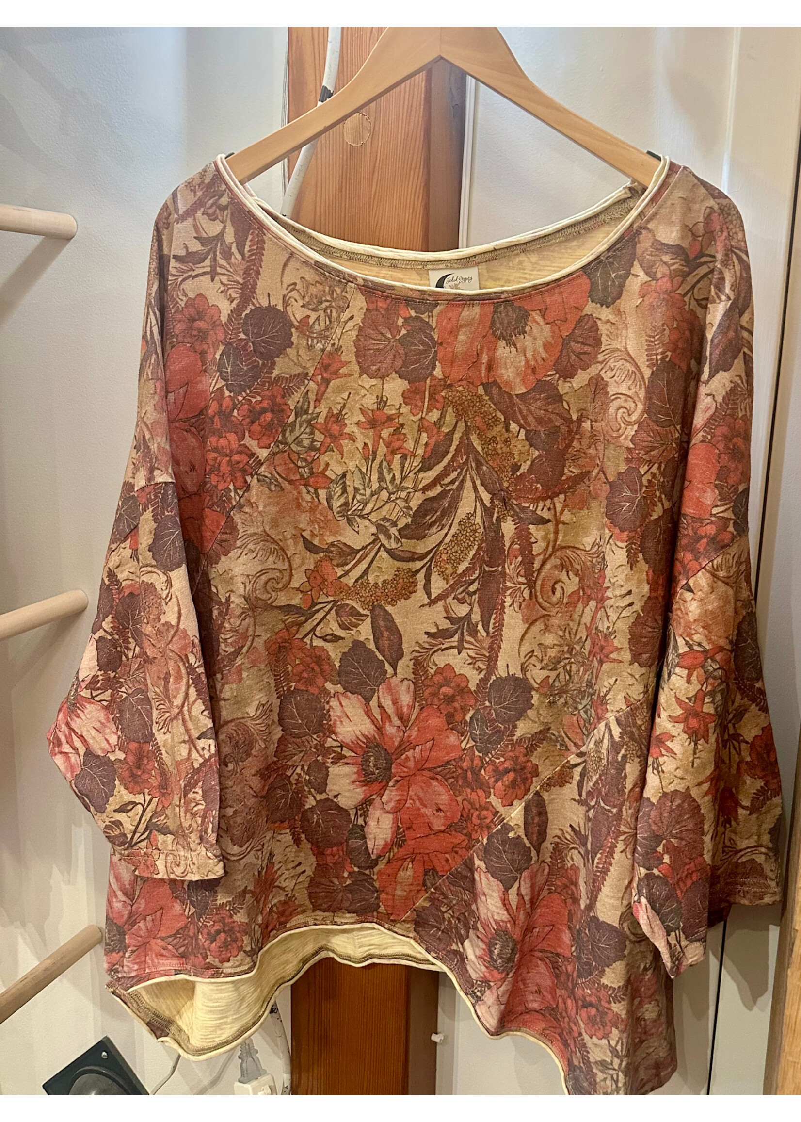 JADED GYPSY Be Free Top (Woodland Meadow) O/S