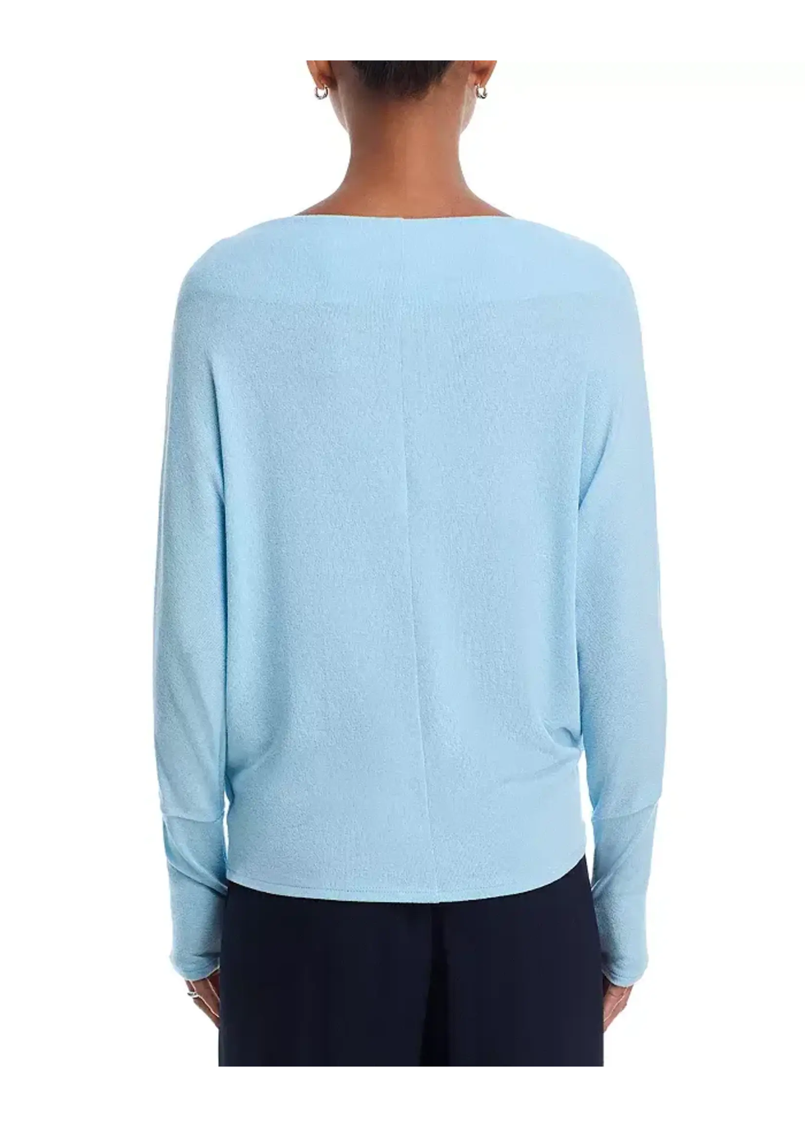 Six/Fifty Anywhere Top (Cloud Blue)