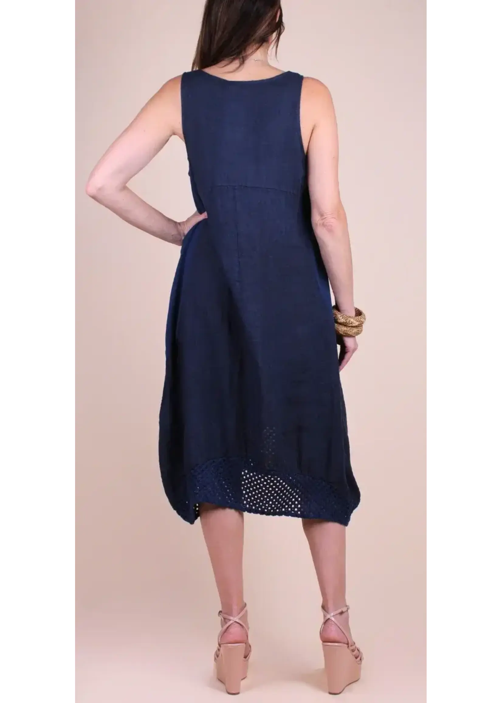 Gigi Moda Linen Sleeveless Dress w/Crochet Bottom (Navy) O/S