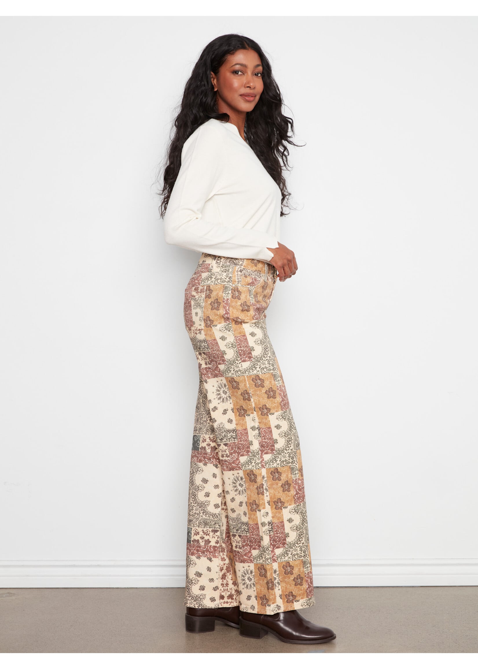 Charlie B Printed Twill Pant (Édredon, Quilt)