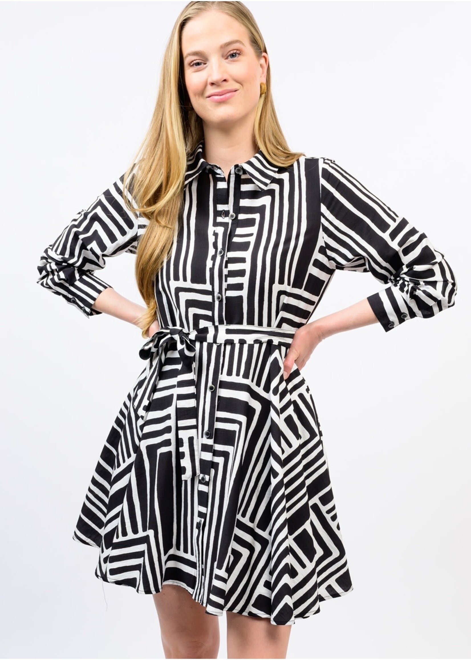 Uncle Frank Graphic Circle Shirt Dress (Black)