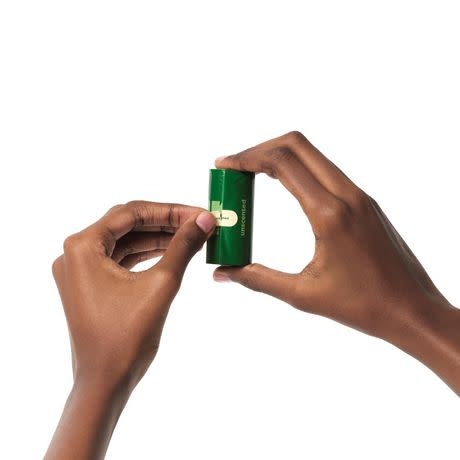 Earth Rated Poop Bags Dispenser with 15 bags