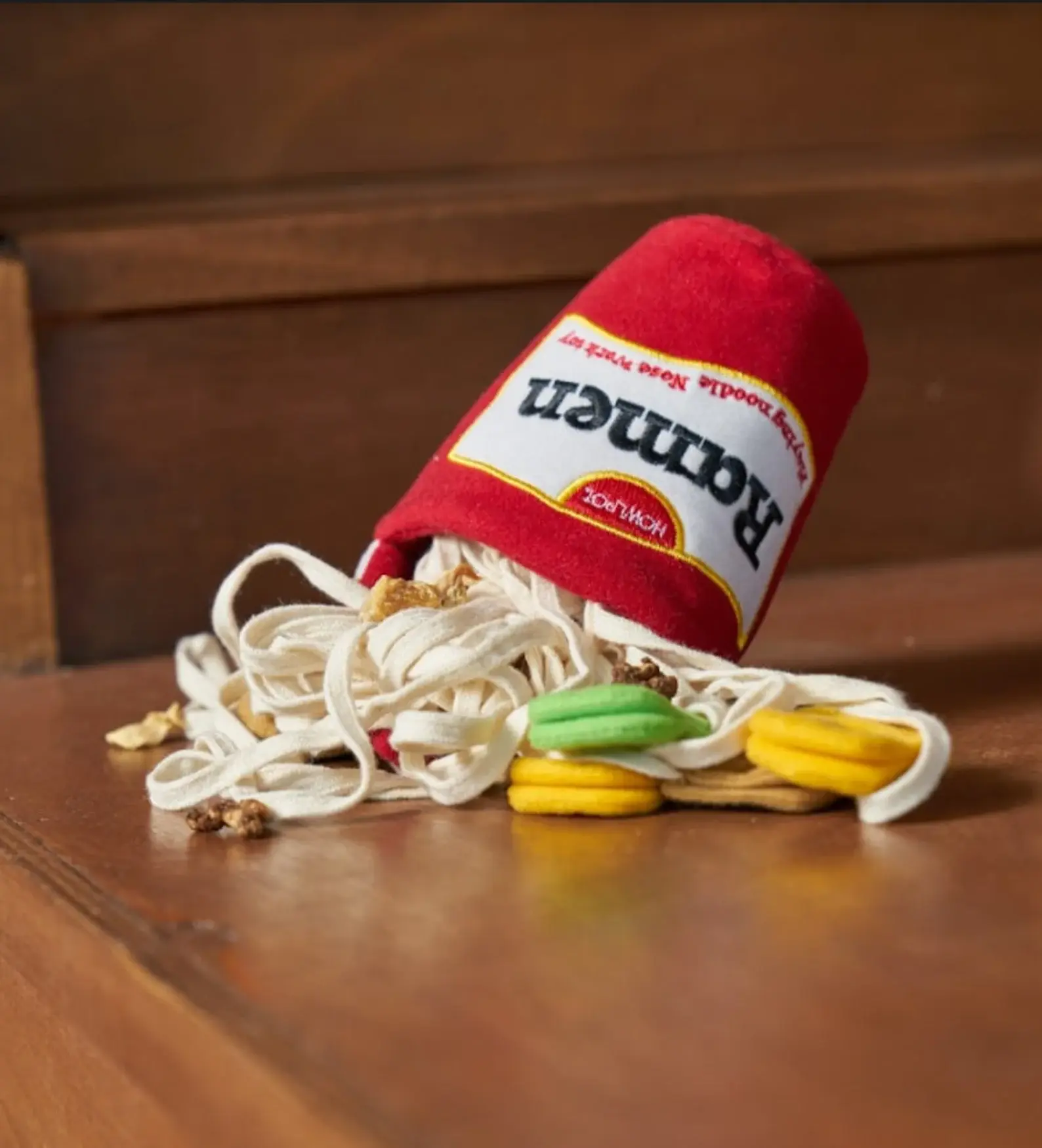 Howlpot Ramen Noodle Cup Nosework Chew Toy
