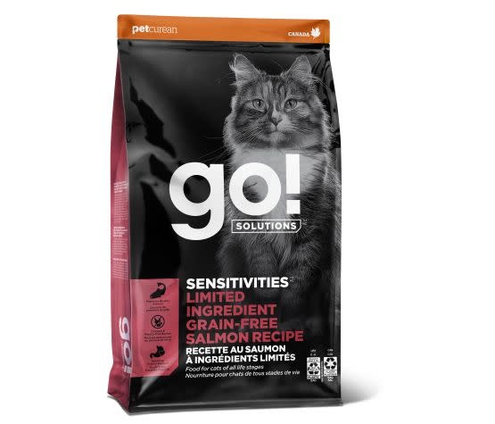 PetCurean Sensitivities Lid Grain Free Salmon Recipe For Cat 3 Lbs