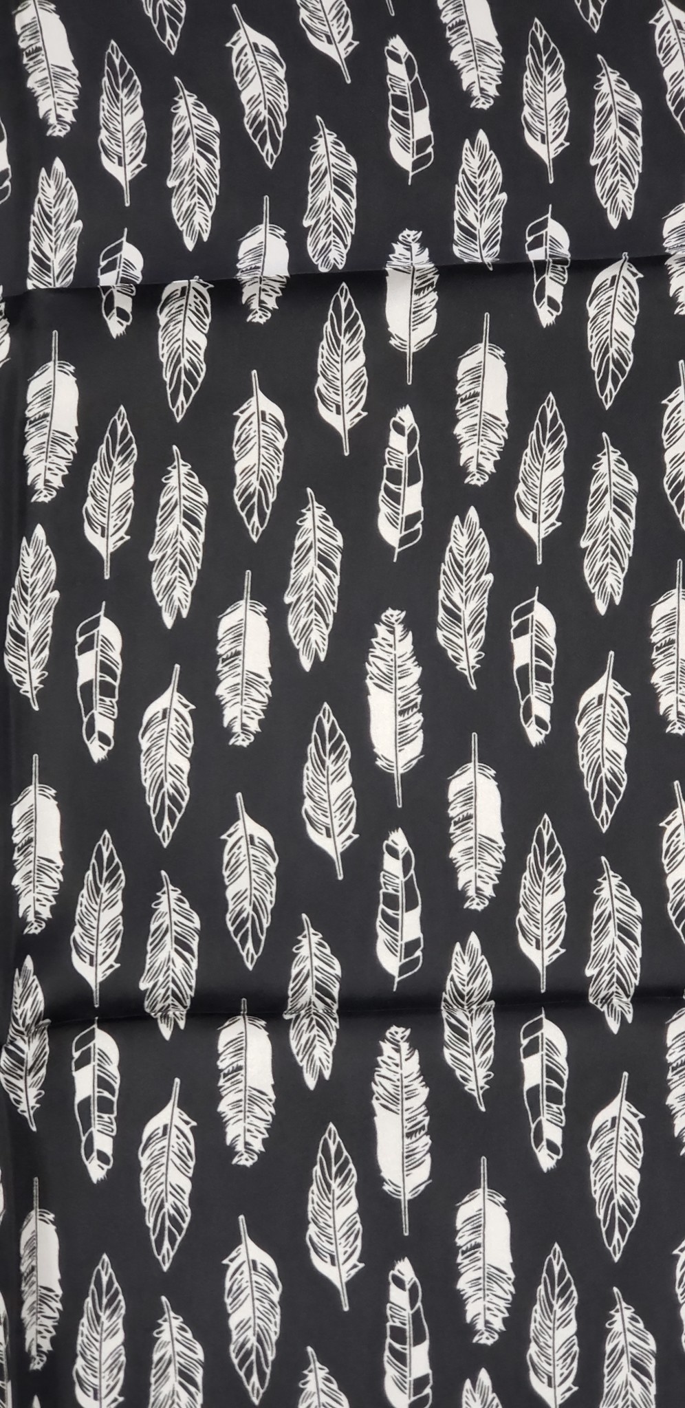 Wild Rag 34x34 Silk Black & White Feathers - Cowpokes Western Shop