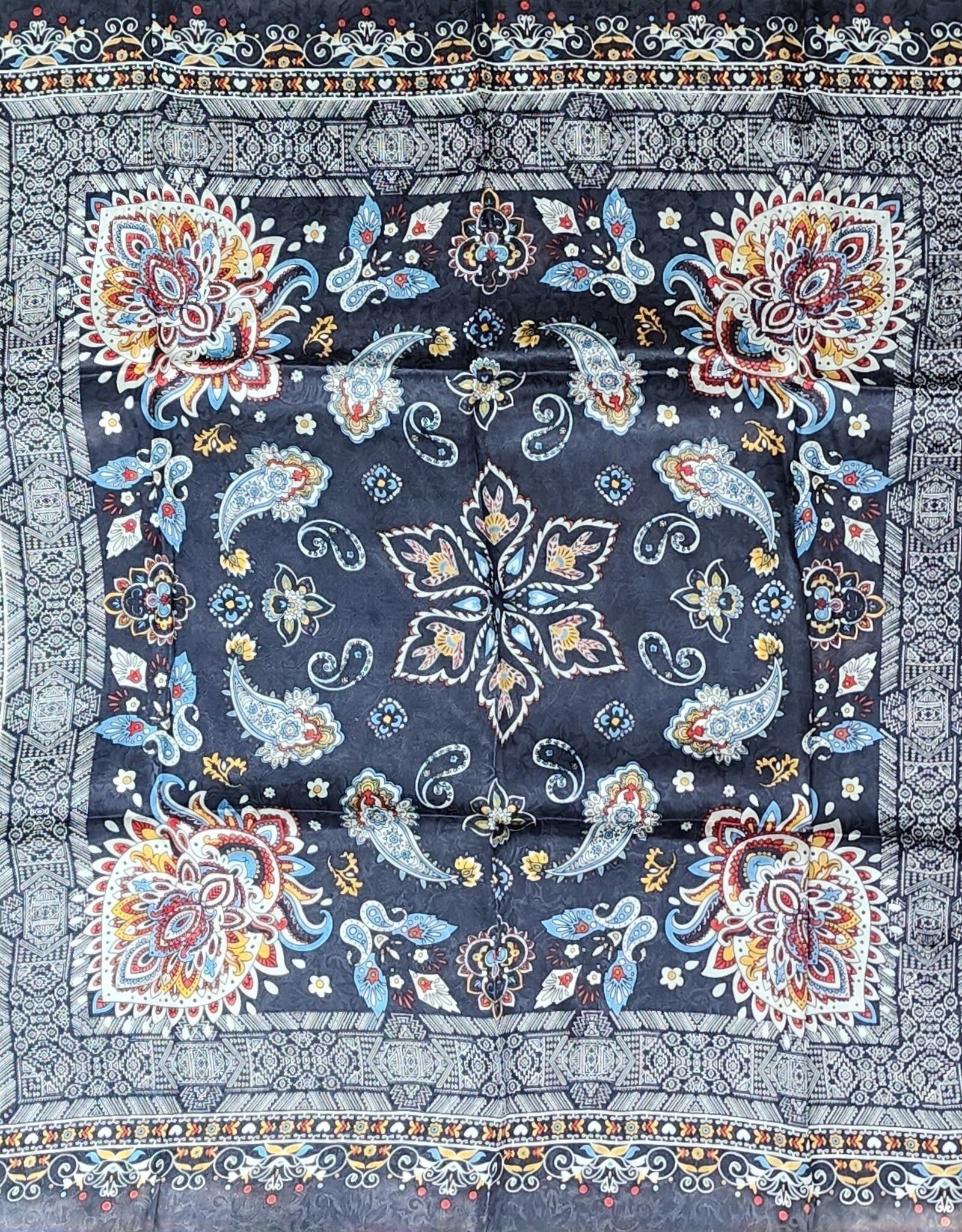 Wild Rag 100% Silk 34.5 x 34.5 Navy White Paisley 12wt