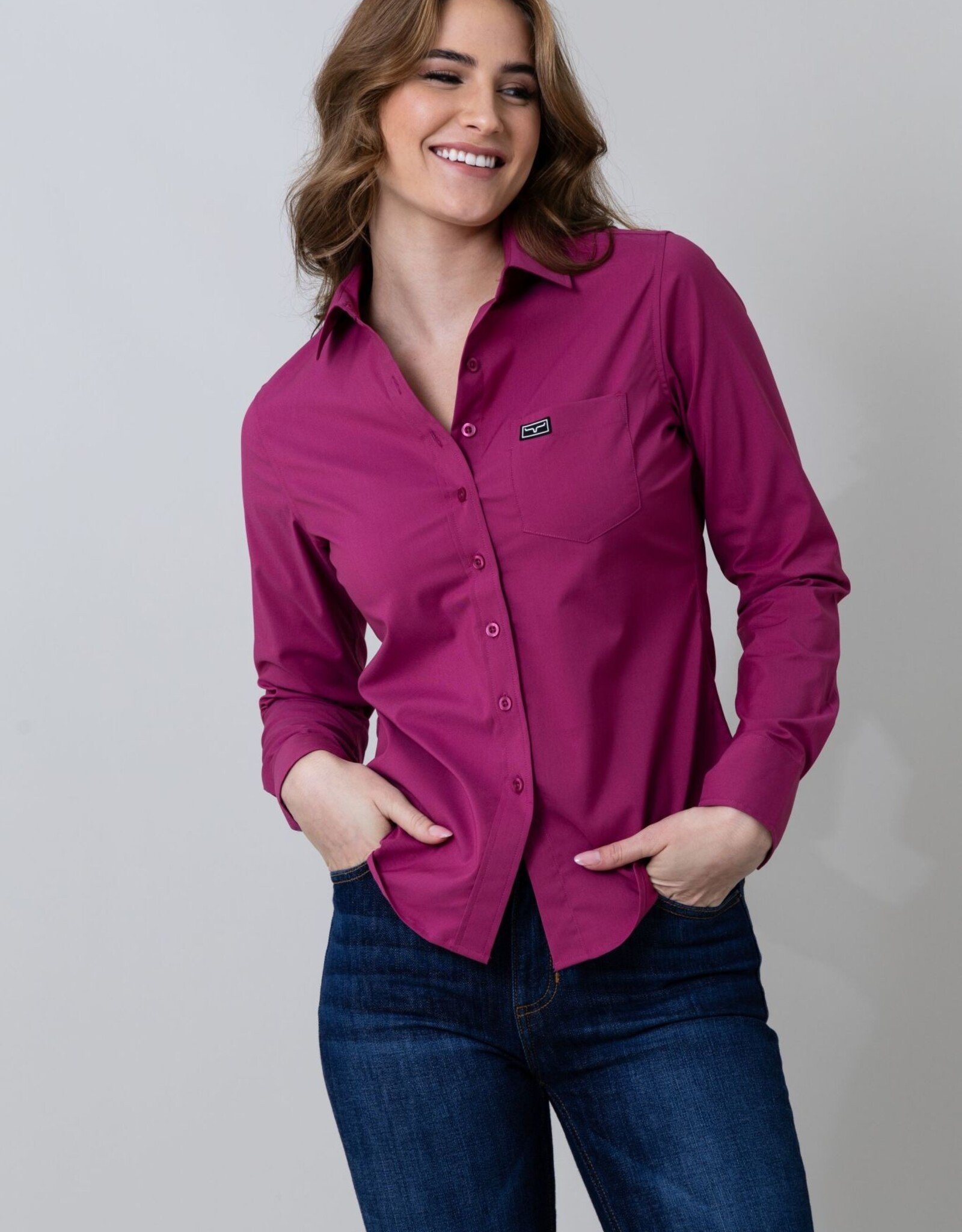 Kimes Womens Linville Coolmax Solid Magenta Button Down Shirt
