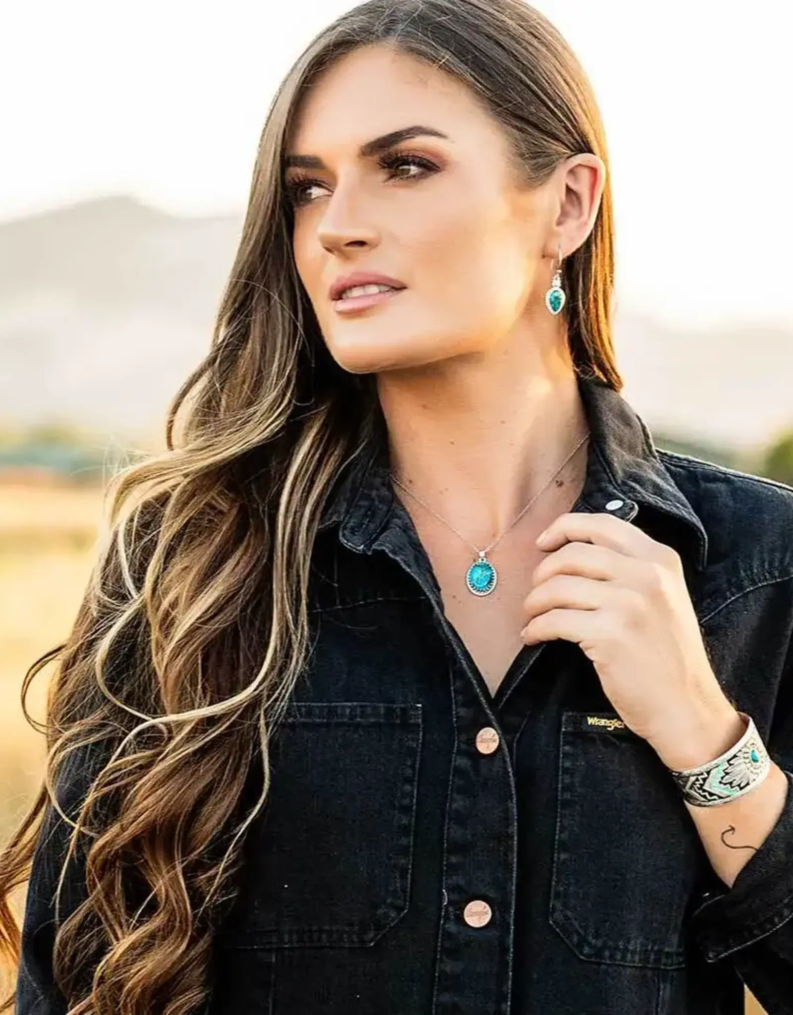Montana Silversmiths Wisdom Of The West Turquoise Necklace